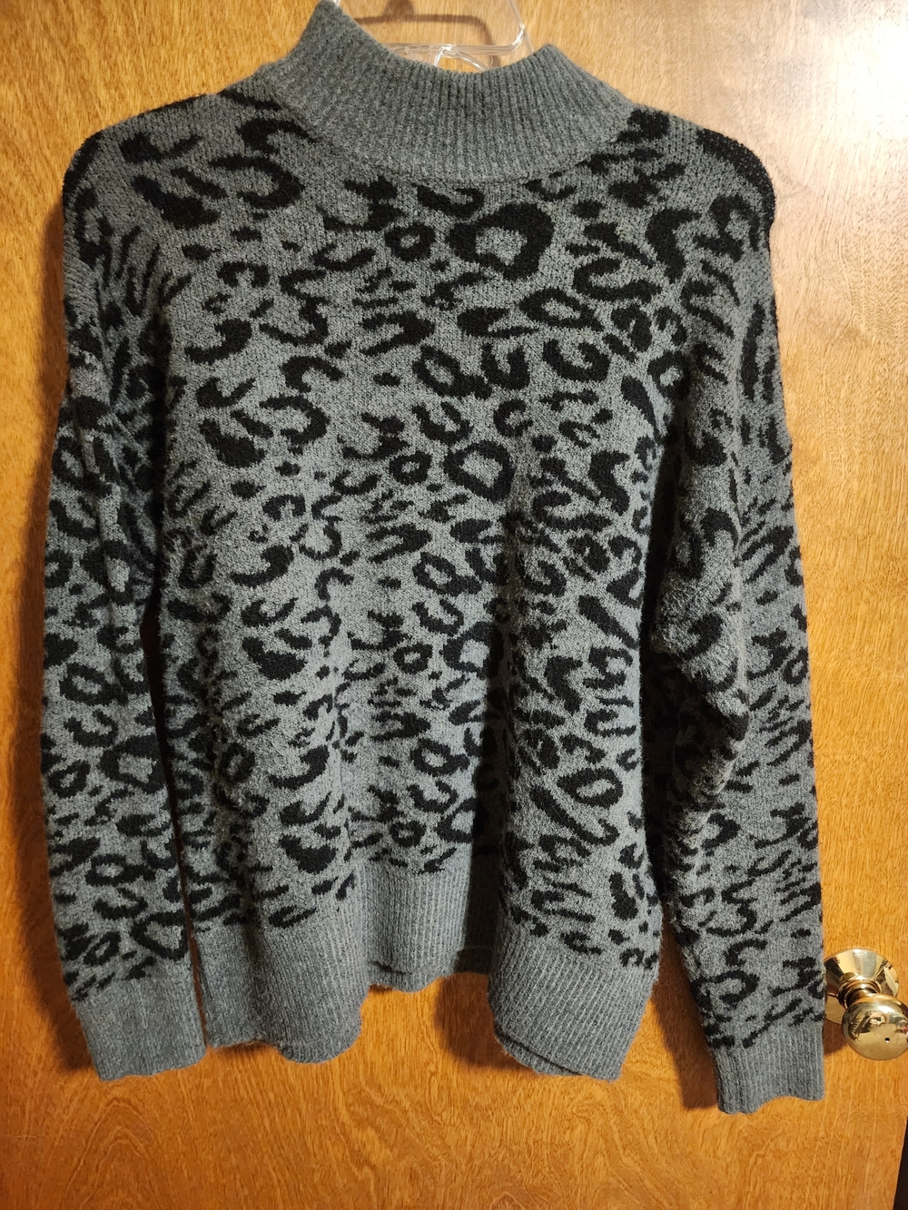 Workshop Republic Clothing Gray and Black Leopard Mock Neck Sweater Size S